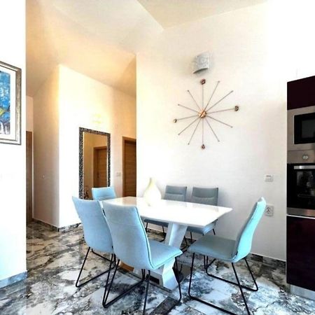 Komfortabeles Apartment Im Sueden Von Ciovo Trogir Zewnętrze zdjęcie